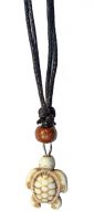 NATURAL TURTLE CHOKER