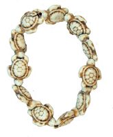CREAM TURTLE BRACELET