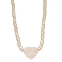 PEARL CHOKER W/ LOVE HEART