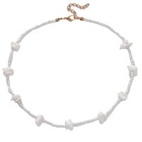 WHITE CHIP SEED BEAD PENDANT