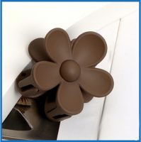 MATTE DARK CHOCOLATE DAISY HAIR CLIP