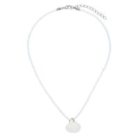 WHITE SEED CHOKER W/ DAINTY SHELL