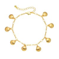 GOLD CHAIN ANKLET W/ SEASHELLS