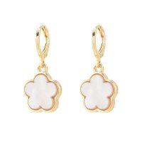 GOLD CLOVER HOOPS W/WHITE INLAY