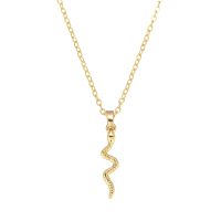 P8275 GOLD SNAKE PENDANT