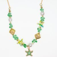 P8303 GREEN CHIP PENDANT W/ MARINE CHARMS