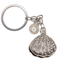 K8453 CLAM AND PEARL KEYRING