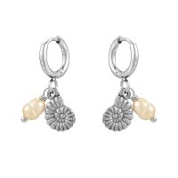 E2239 DAINTY HOOP EARRINGS W/ SHELL & PEARL