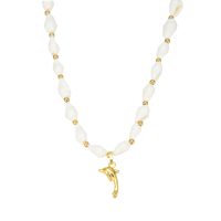 P8567 SEASHELL CHOKER W/ GOLD DOLPHIN